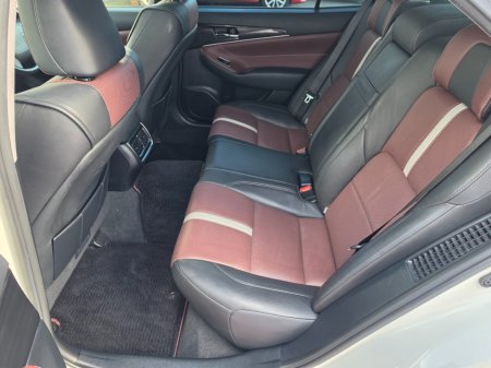 2015 Toyota Crown - photo 17