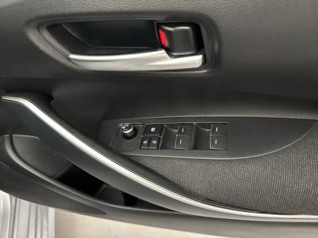 2023 Toyota Corolla - photo 17