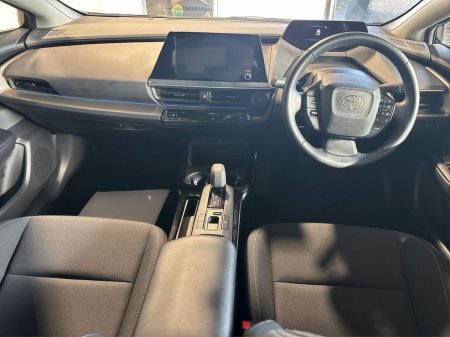 2024 Toyota Prius - photo 3