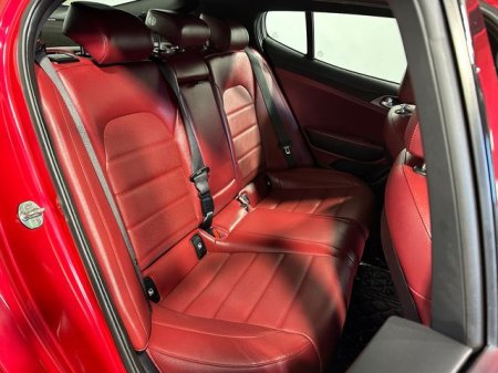 2019 Kia Stinger - photo 10