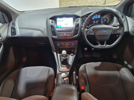 2018 Ford Focus - photo 20