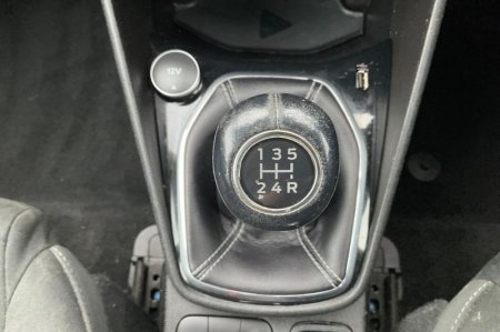 2019 Ford Fiesta - photo 28