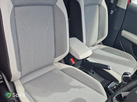 2025 Volkswagen T-Cross - photo 17