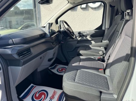 2026 Ford Transit Custom - photo 9