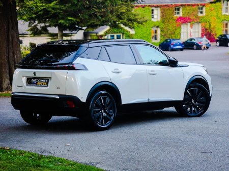 2022 Peugeot 2008 - photo 2