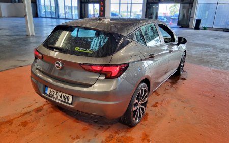 2021 Opel Astra - photo 3