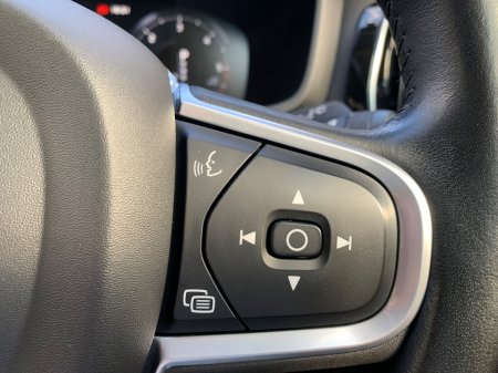 2020 Volvo V60 - photo 29