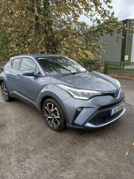 2020 Toyota C-HR - photo 2