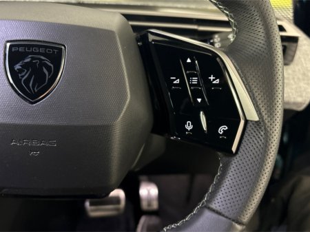 2025 Peugeot 5008 - photo 37