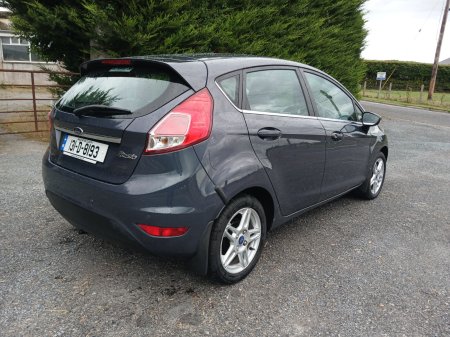 2013 Ford Fiesta - photo 7