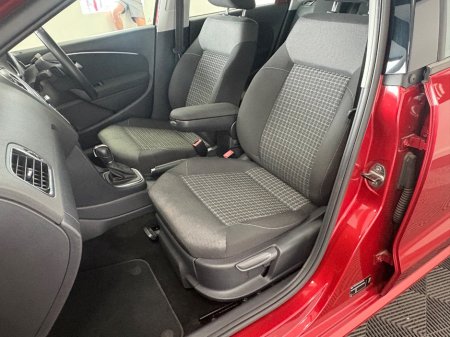 2015 Volkswagen Polo - photo 12