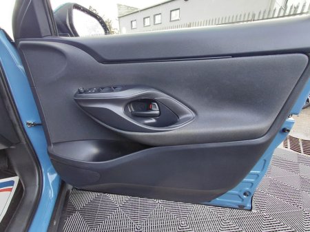 2021 Toyota Yaris Cross - photo 14