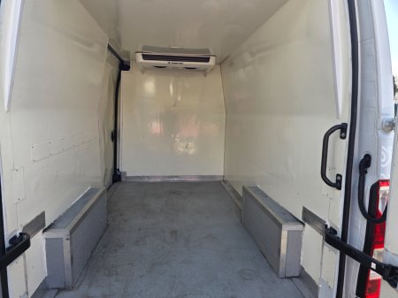 2021 Nissan NV400 - photo 5