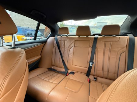 2019 BMW 5-Series - photo 15