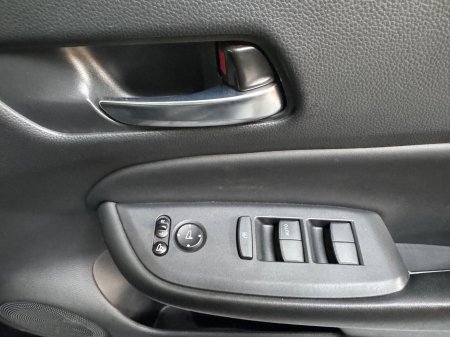 2020 Honda Fit - photo 17