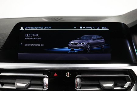 2021 BMW 3-Series - photo 34