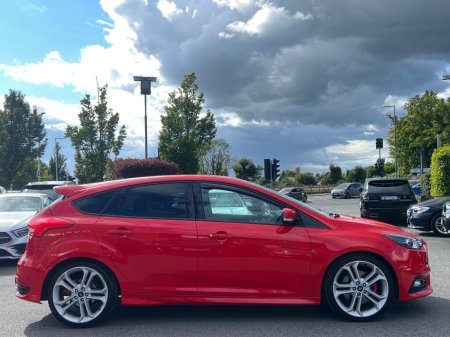 2018 Ford Focus - photo 4