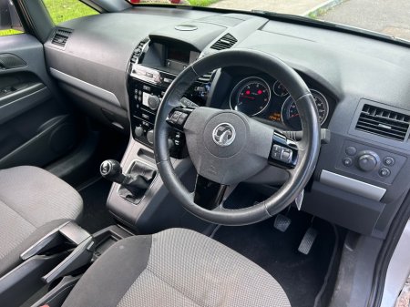 2013 Vauxhall Zafira - photo 8