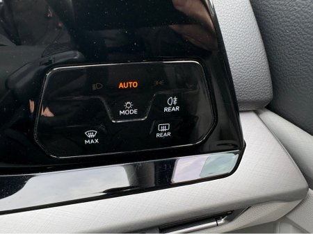 2022 Volkswagen Golf - photo 17
