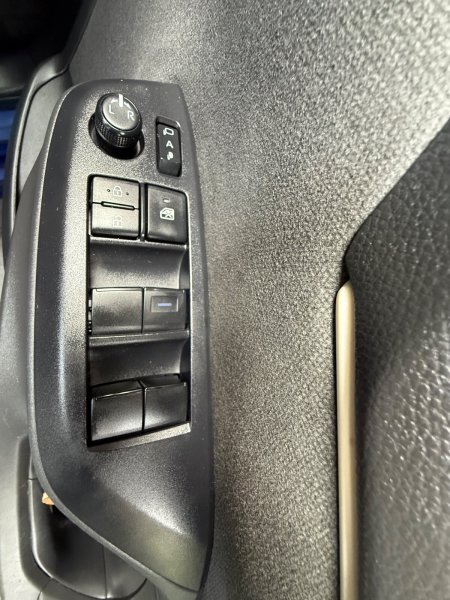 2022 Toyota Yaris - photo 19