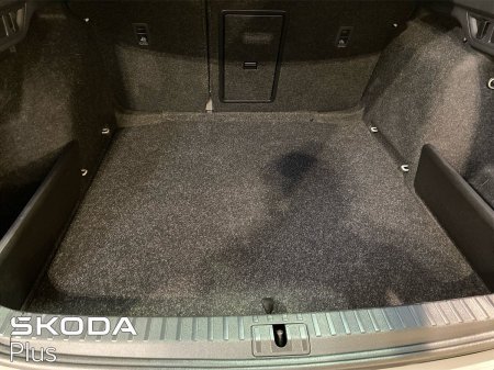 2025 Skoda Octavia - photo 9