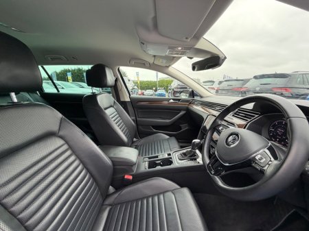 2019 Volkswagen Passat - photo 20
