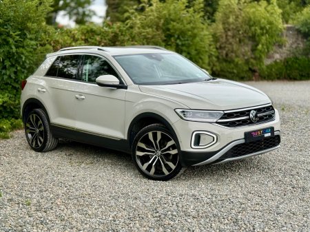 2023 Volkswagen T-Roc - photo 3