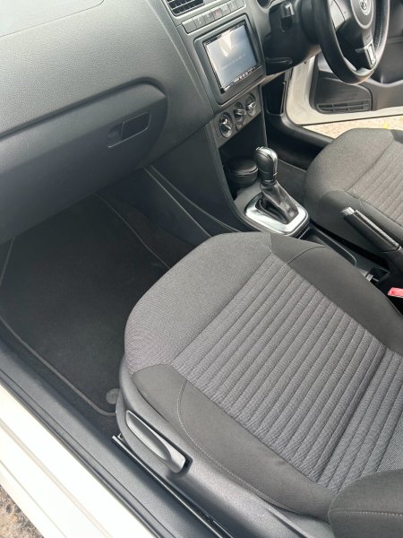 2014 Volkswagen Polo - photo 12