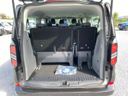 2026 Ford Tourneo Custom - photo 28