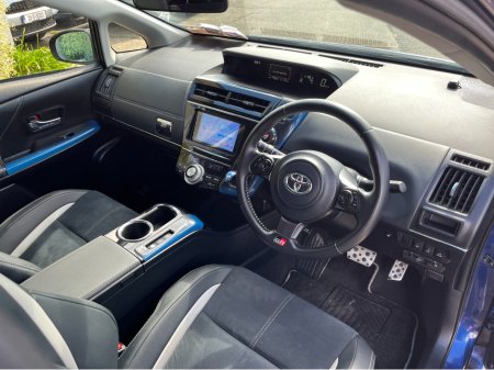 2020 Toyota Prius - photo 16