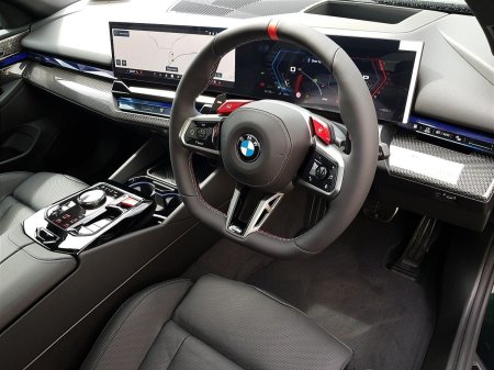 2026 BMW M5 - photo 6