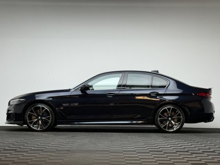 2022 BMW 5-Series - photo 4