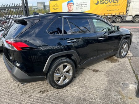 2020 Toyota RAV4 - photo 6