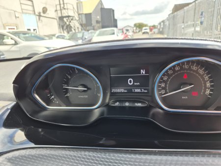 2017 Peugeot 2008 - photo 13