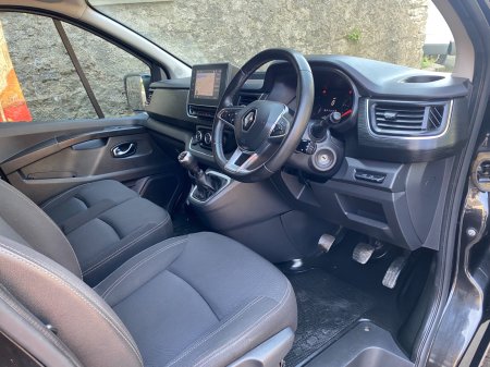 2022 Renault Trafic - photo 13