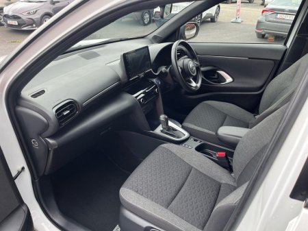 2023 Toyota Yaris Cross - photo 6