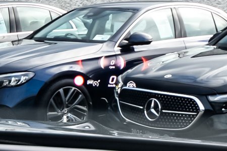 2025 Mercedes-Benz GLE - photo 22