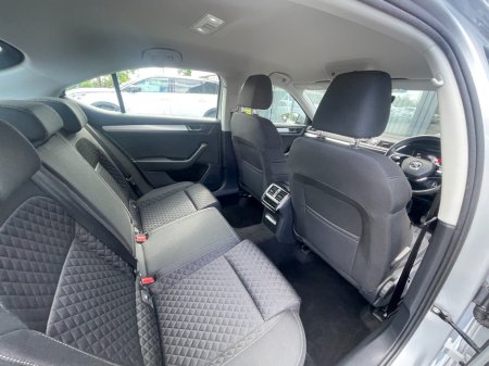 2023 Skoda Superb - photo 8