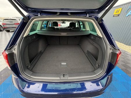 2019 Volkswagen Passat - photo 44