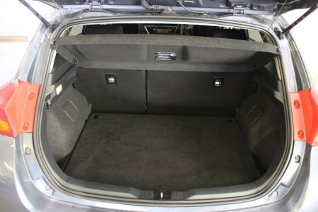 2015 Toyota Auris - photo 16