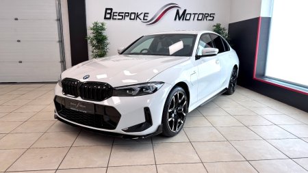 2025 BMW 3-Series - photo 29