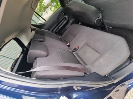 2019 Toyota Aqua - photo 15