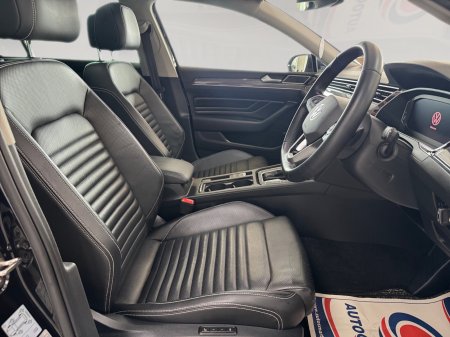 2021 Volkswagen Passat - photo 11