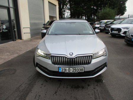 2023 Skoda Superb - photo 2