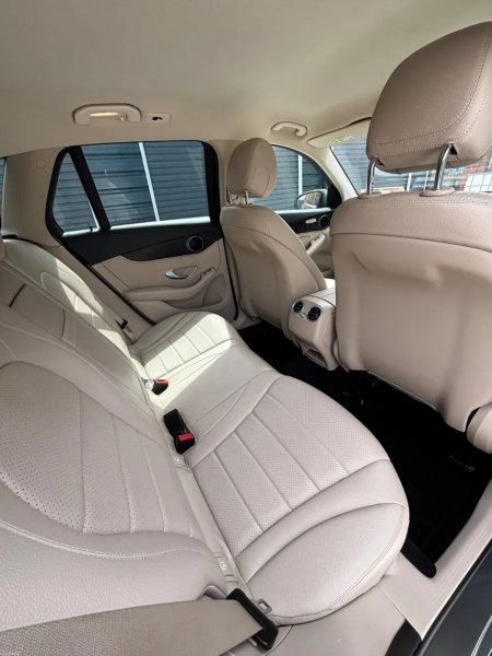2017 Mercedes-Benz GLC - photo 33