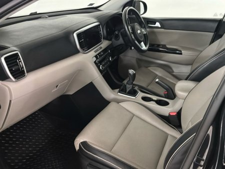 2021 Kia Sportage - photo 10