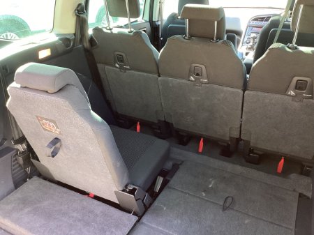 2014 Peugeot 5008 - photo 13