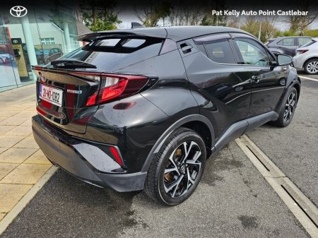 2021 Toyota C-HR - photo 2