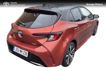 2026 Toyota Corolla - photo 2