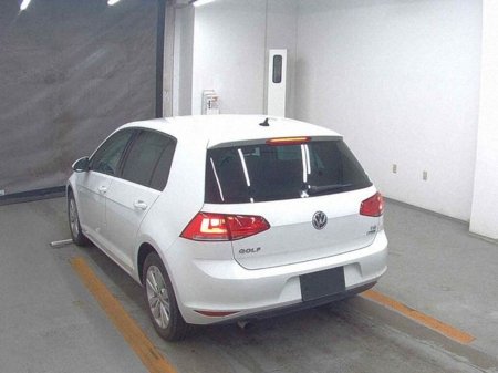 2017 Volkswagen Golf - photo 3